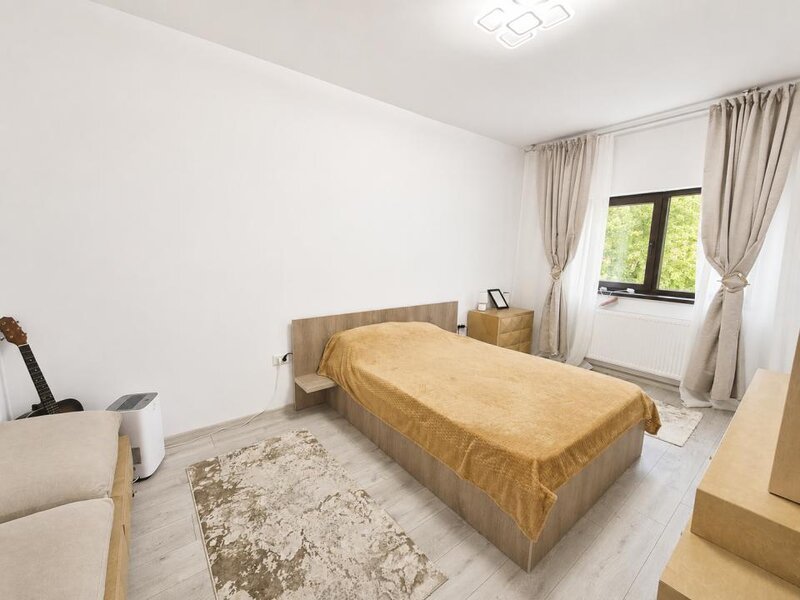 Ilfov Casa P+1+ mansarda, curte amenajata cu 4 locuri de parcare, luminoasa